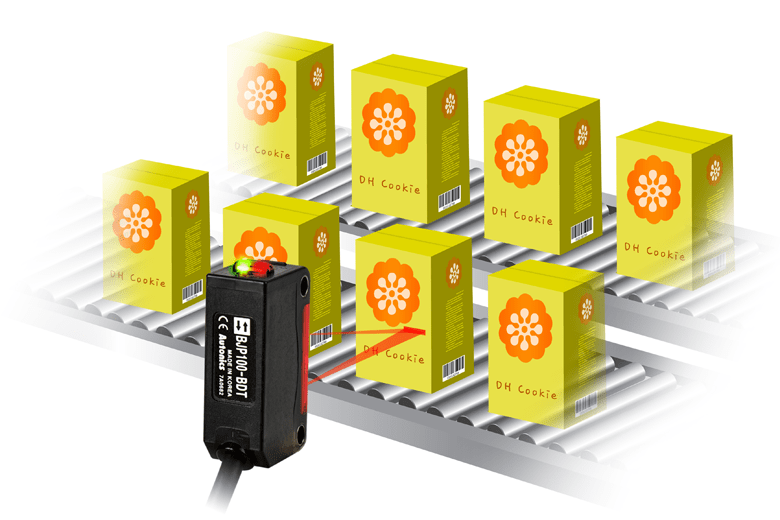 检测配送商店货架上排列的箱子的短距离光电传感器