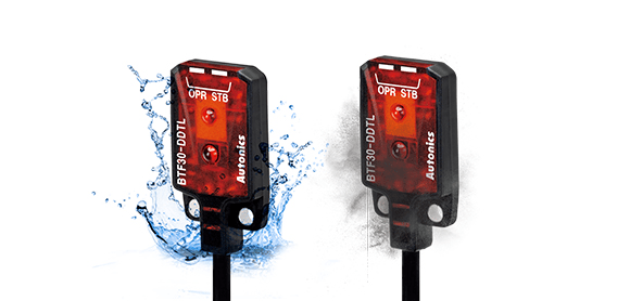 具有 IP67 级防水防尘保护结构的工业光电传感器,可防止灰尘和湿气渗入